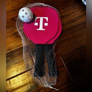 T-Mobile Pink pickleball Ball Set NEW
